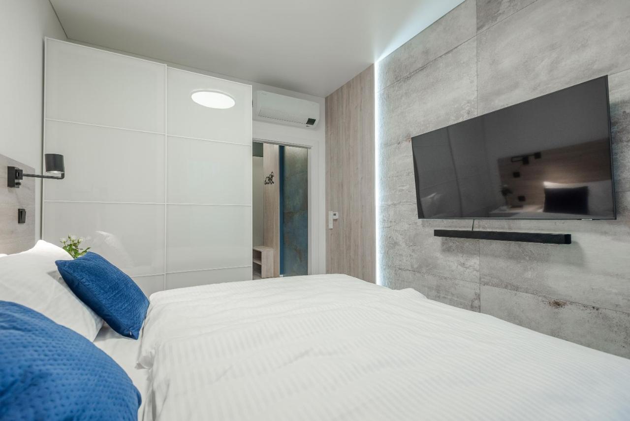 Apartment Blue Moon *